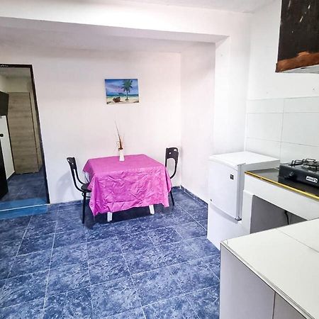 Hostel Stingray ซานอันเดรส ภายนอก รูปภาพ