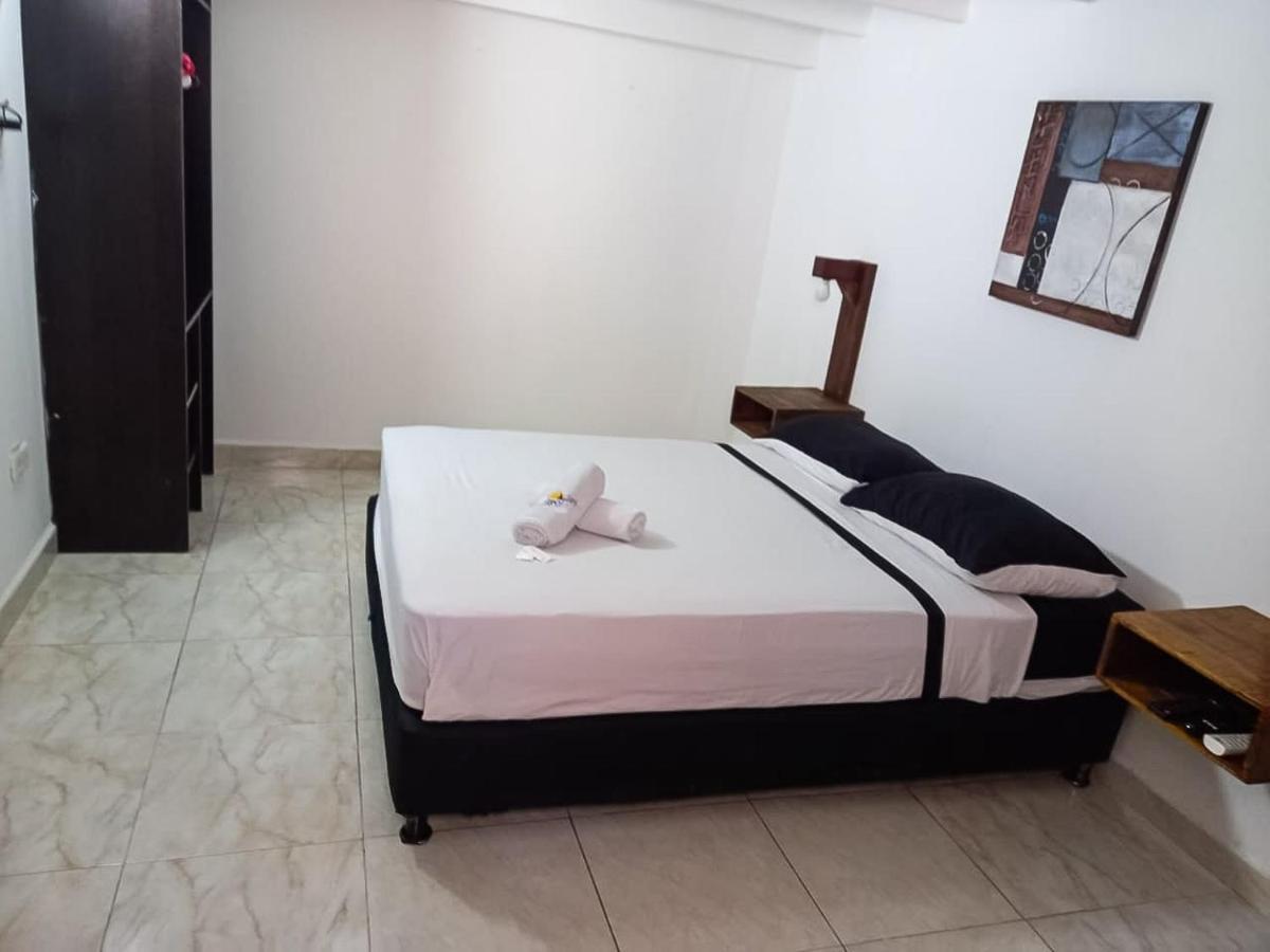 Hostel Stingray ซานอันเดรส ภายนอก รูปภาพ