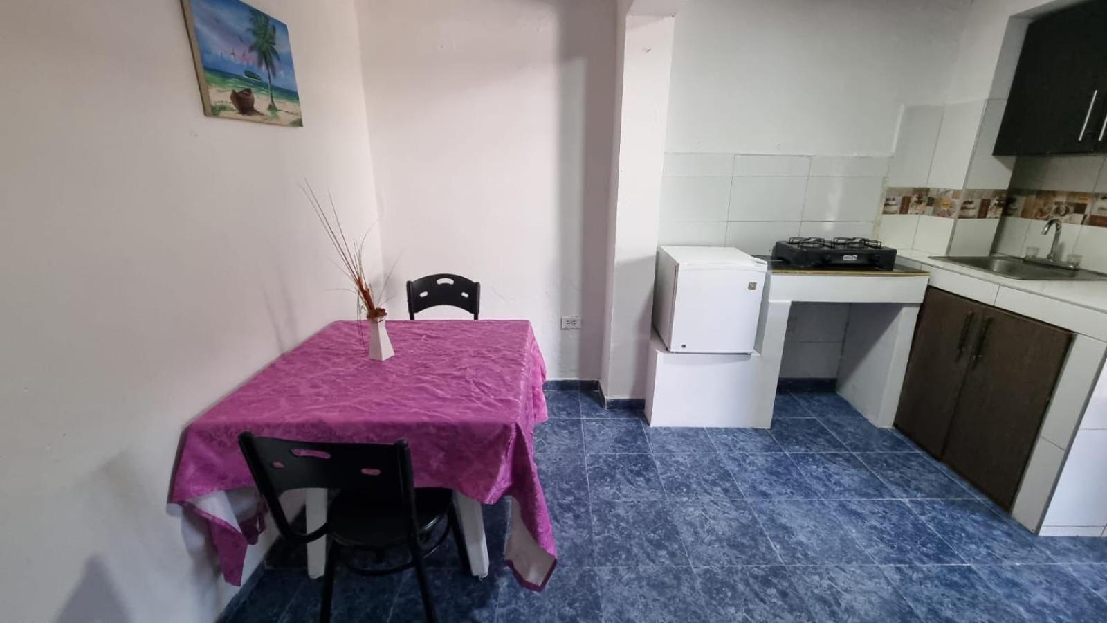 Hostel Stingray ซานอันเดรส ภายนอก รูปภาพ