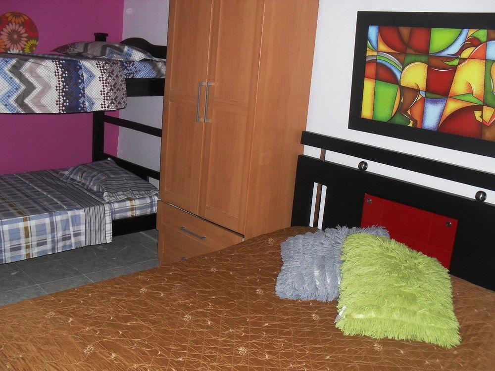 Hostel Stingray ซานอันเดรส ภายนอก รูปภาพ