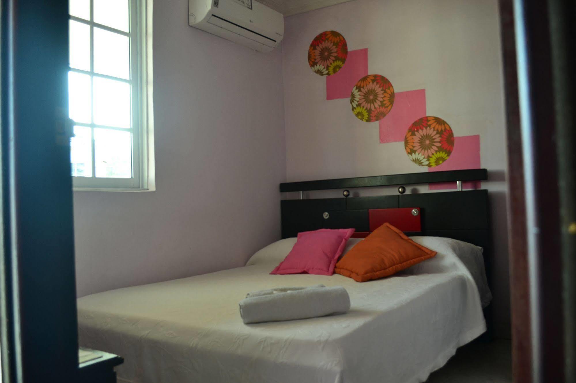 Hostel Stingray ซานอันเดรส ภายนอก รูปภาพ