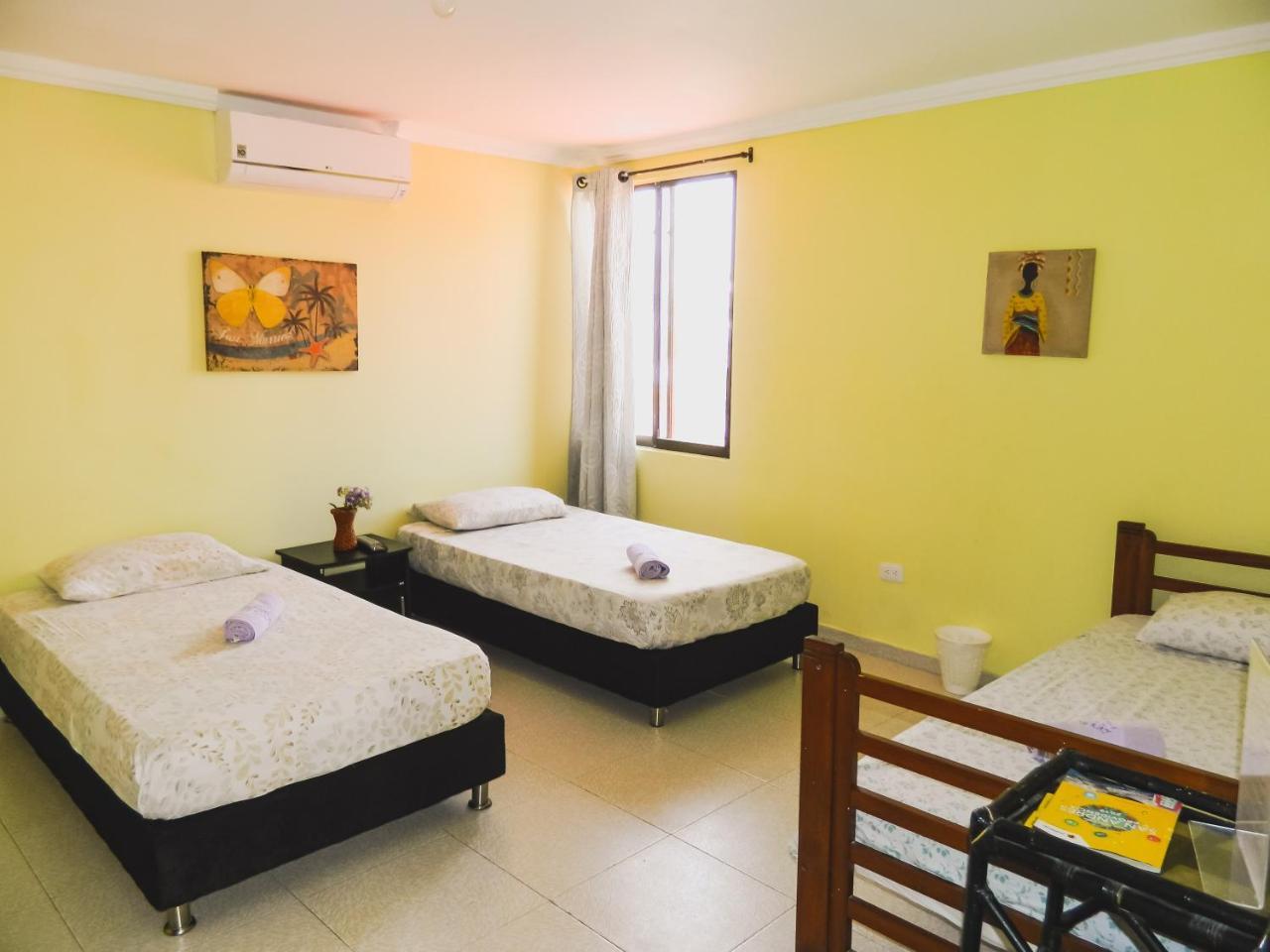 Hostel Stingray ซานอันเดรส ภายนอก รูปภาพ