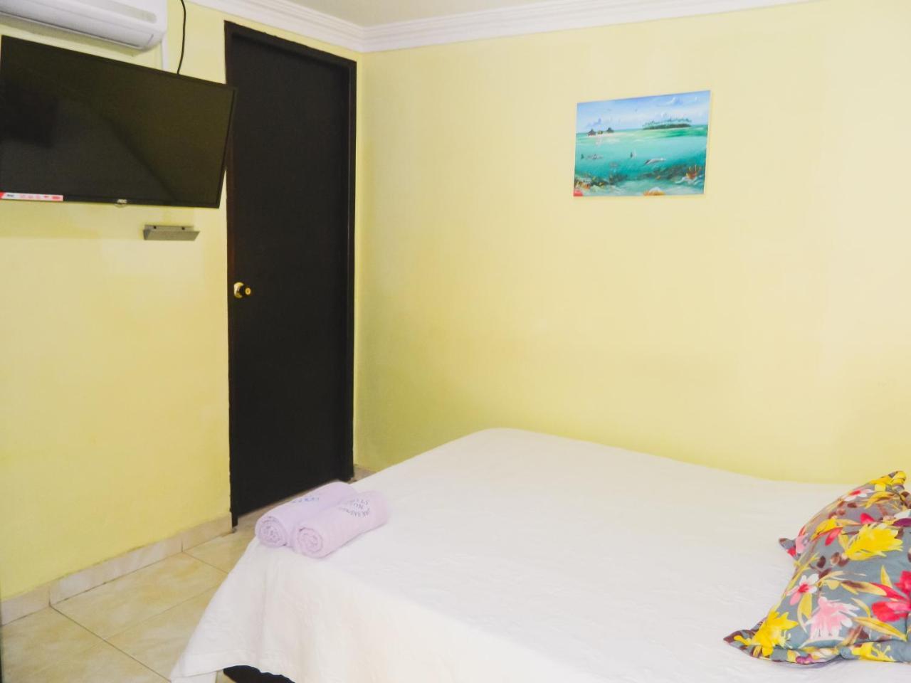 Hostel Stingray ซานอันเดรส ภายนอก รูปภาพ